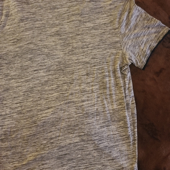 INC International Concepts V-Neck Shirt | Silver | Large - Picture 8 of 9